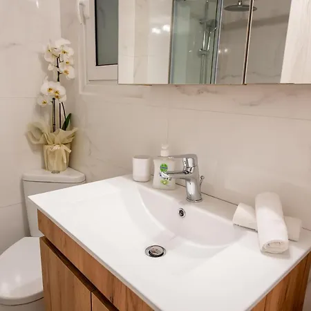 אתונה Medluxe Comfort Apartment מראה חיצוני תמונה